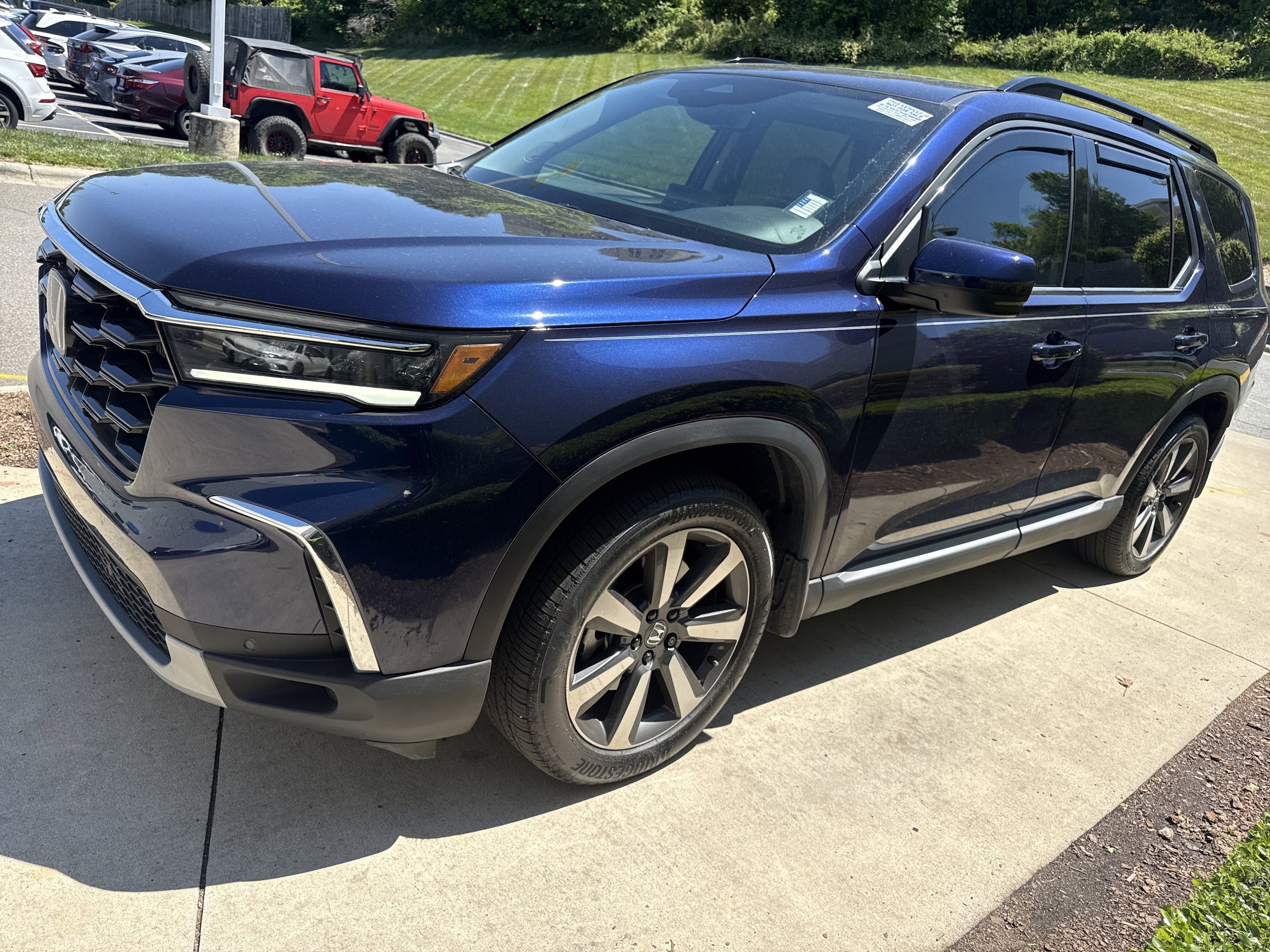 2025 Honda Pilot Touring photo 5