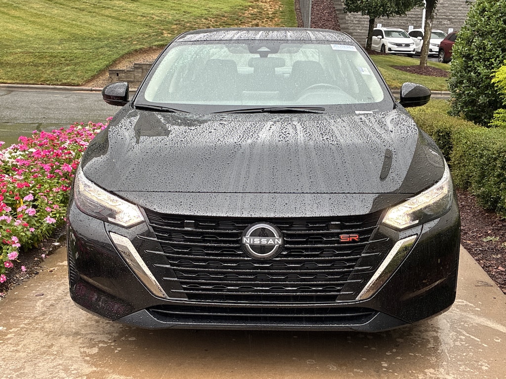 Used 2025 Nissan Sentra SR Sedan