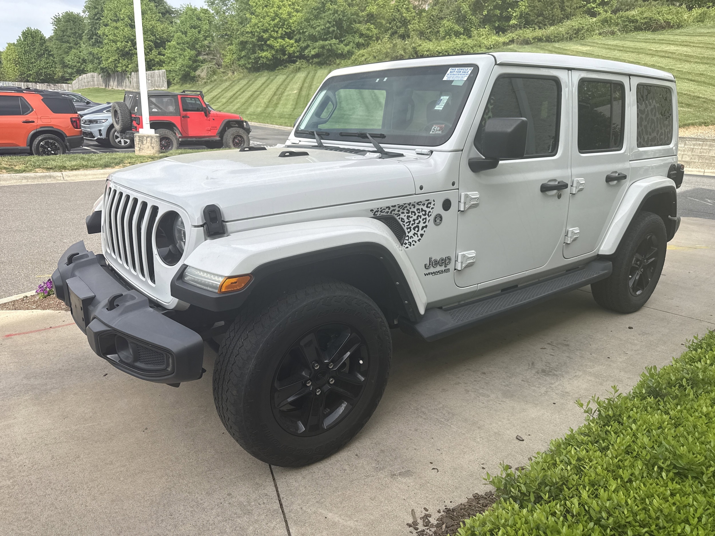 2021 Jeep Wrangler Unlimited Sahara Altitude photo 5