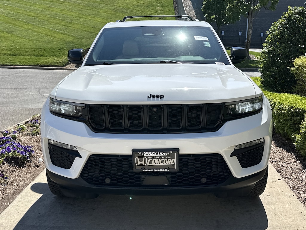 Used 2023 Jeep Grand Cherokee Limited SUV
