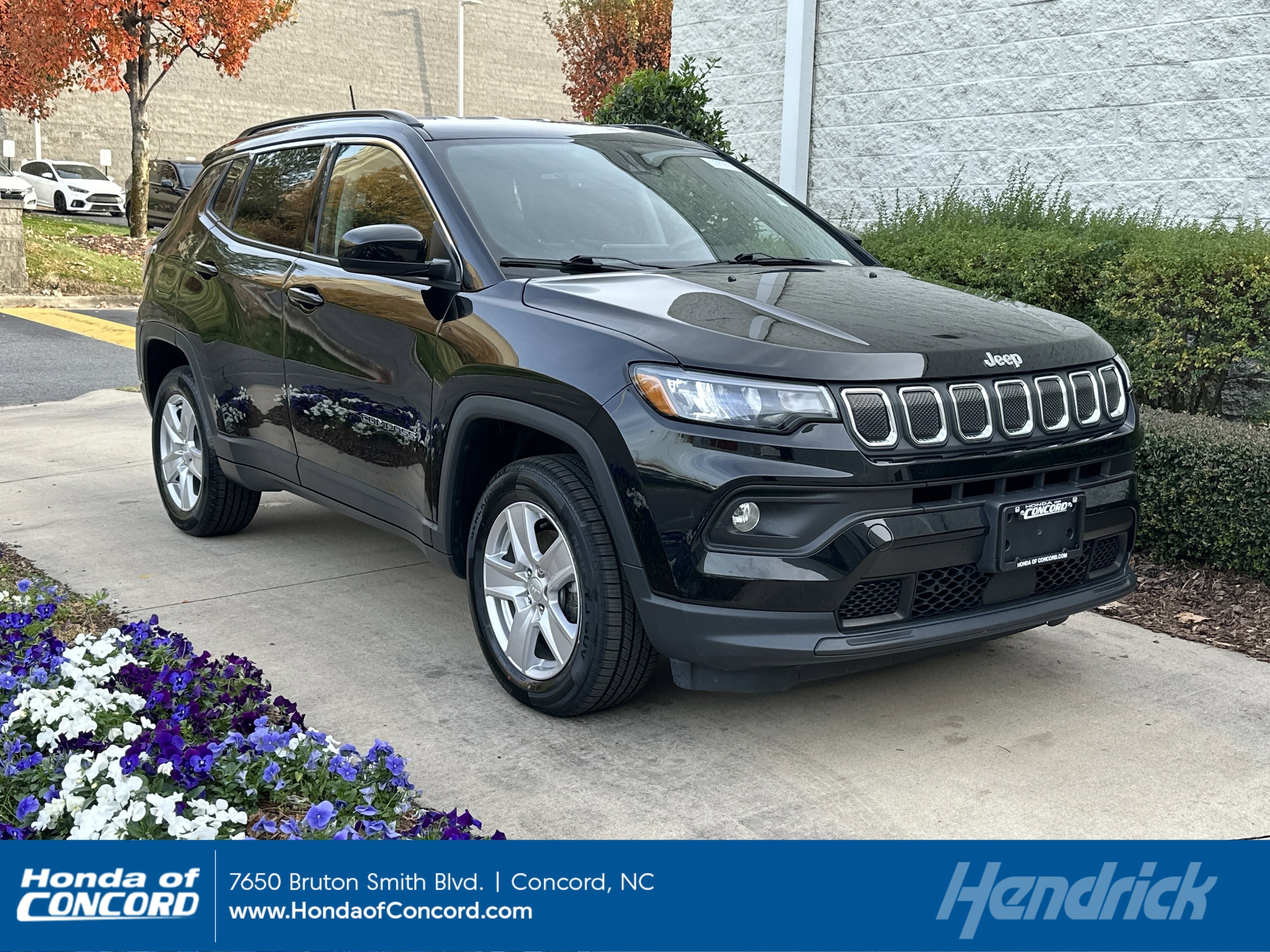 2022 Jeep Compass Latitude's photo