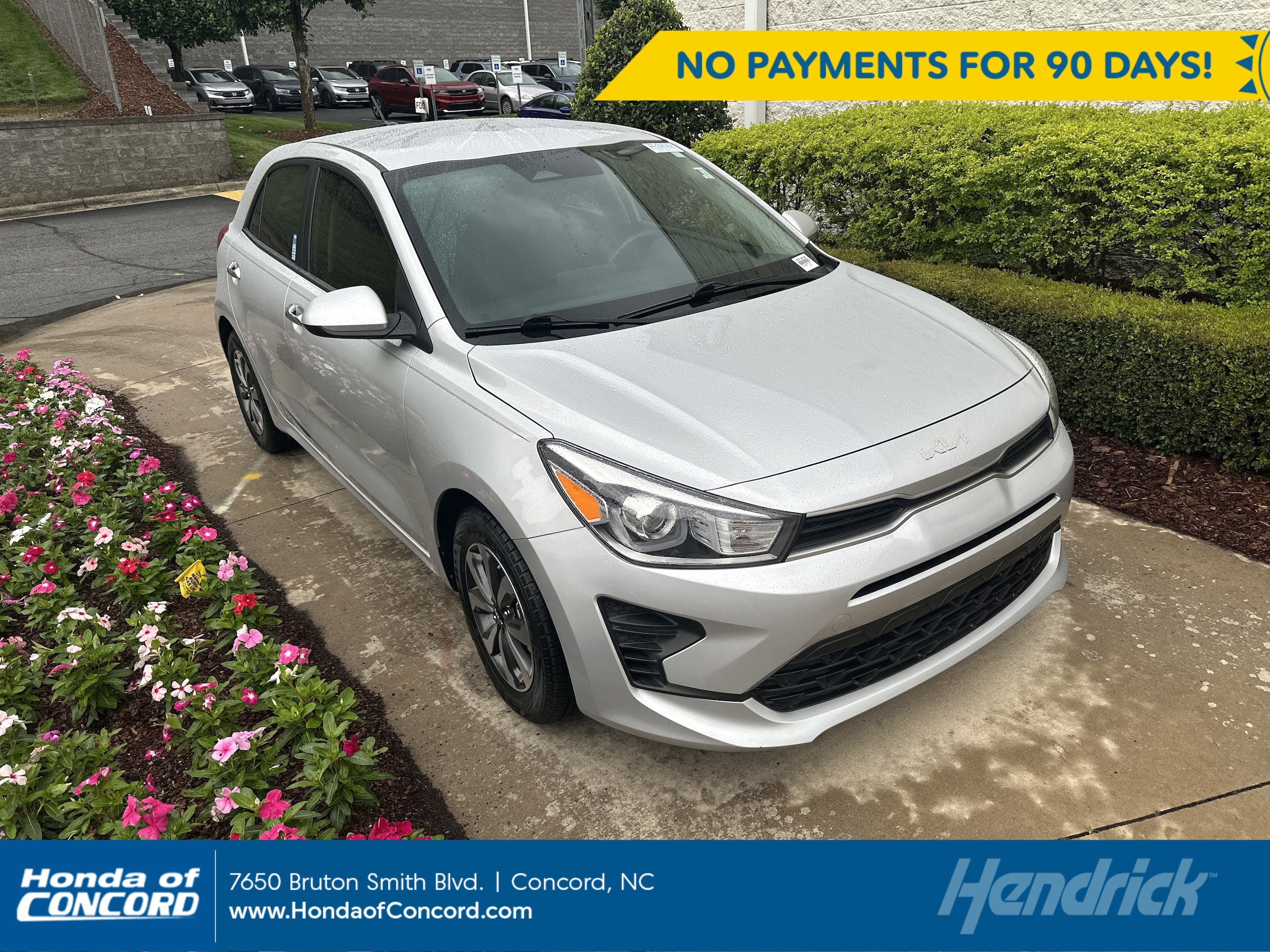 2023 Kia Rio S iVT's photo