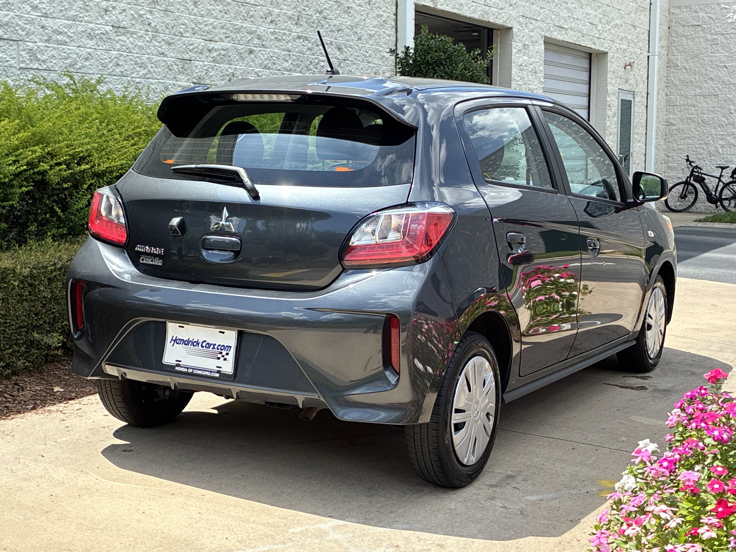 2024 Mitsubishi Mirage ES