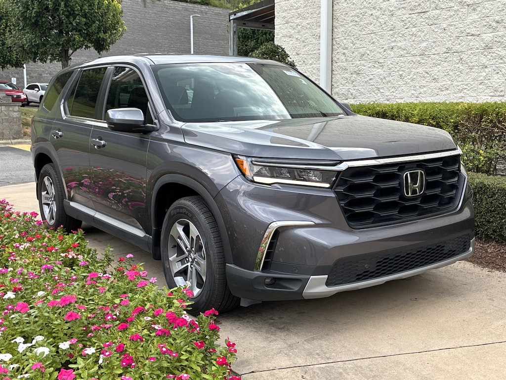 Certified 2025 Honda Pilot EX-L SUV