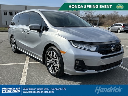 2026 Honda Odyssey Elite Minivan