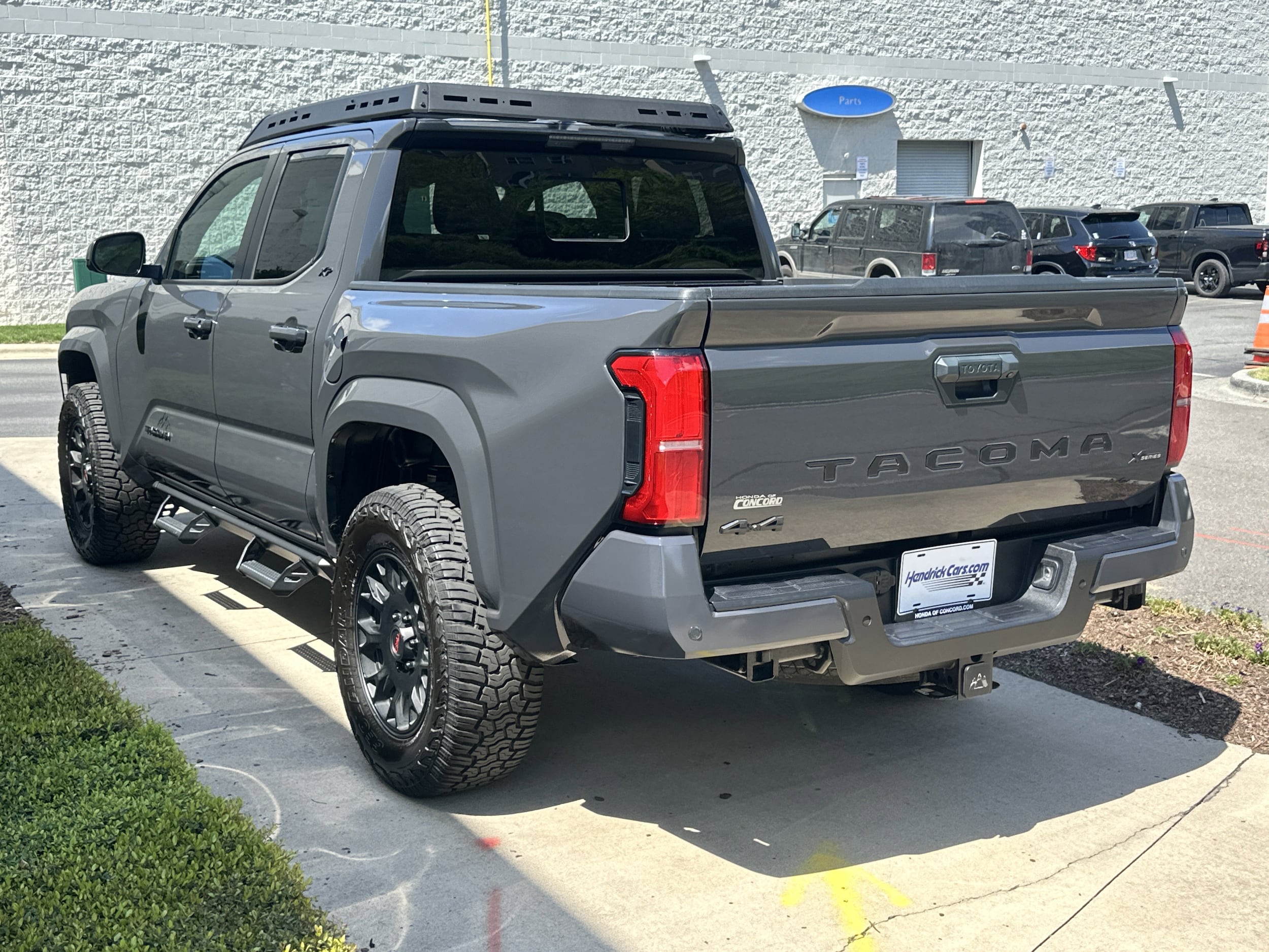 2024 Toyota Tacoma SR5 photo 4