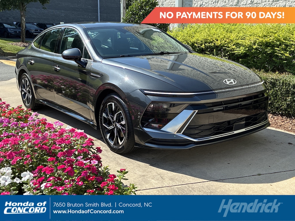 Used 2024 Hyundai Sonata SEL Sedan