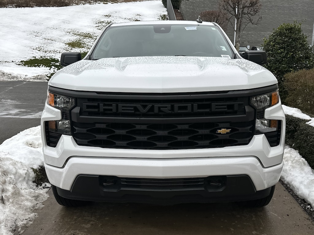 Used 2024 Chevrolet Silverado 1500 Custom Pickup