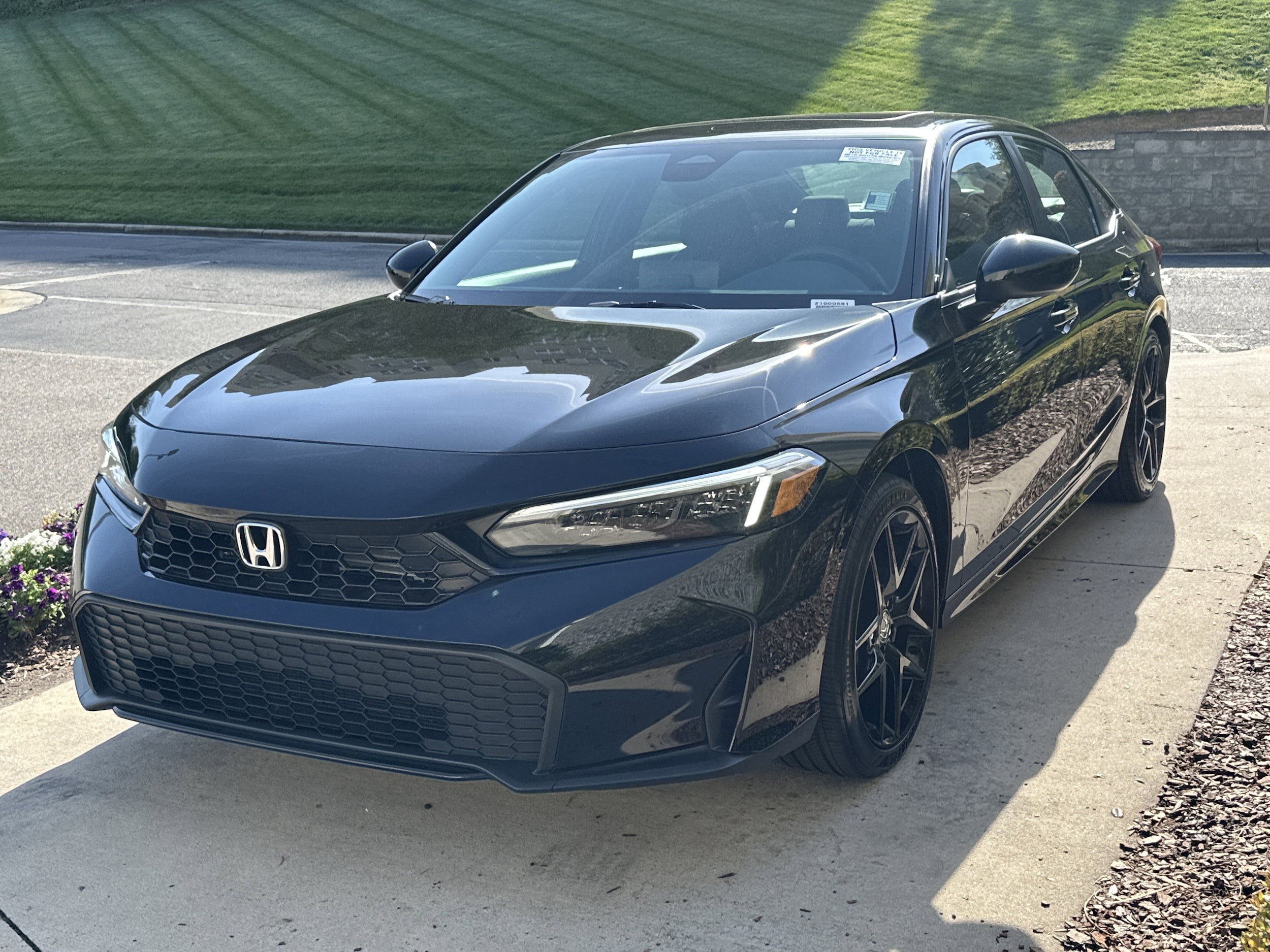 2026 Honda Civic  Hybrid Sport photo 4