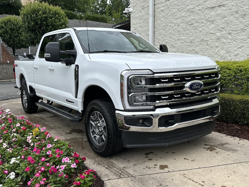 Used 2026 Ford Super Duty F-250 SRW LARIAT Pickup