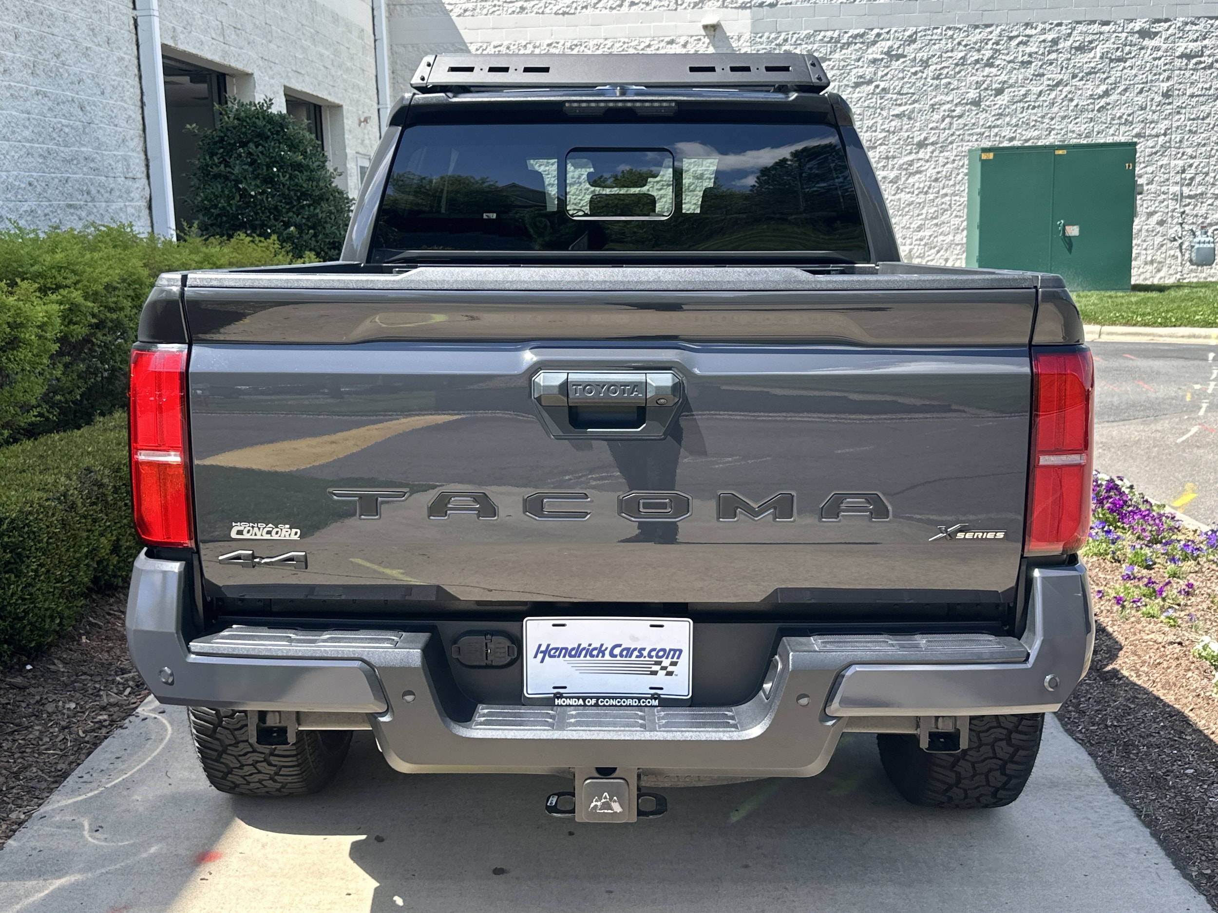 2024 Toyota Tacoma SR5 photo 5