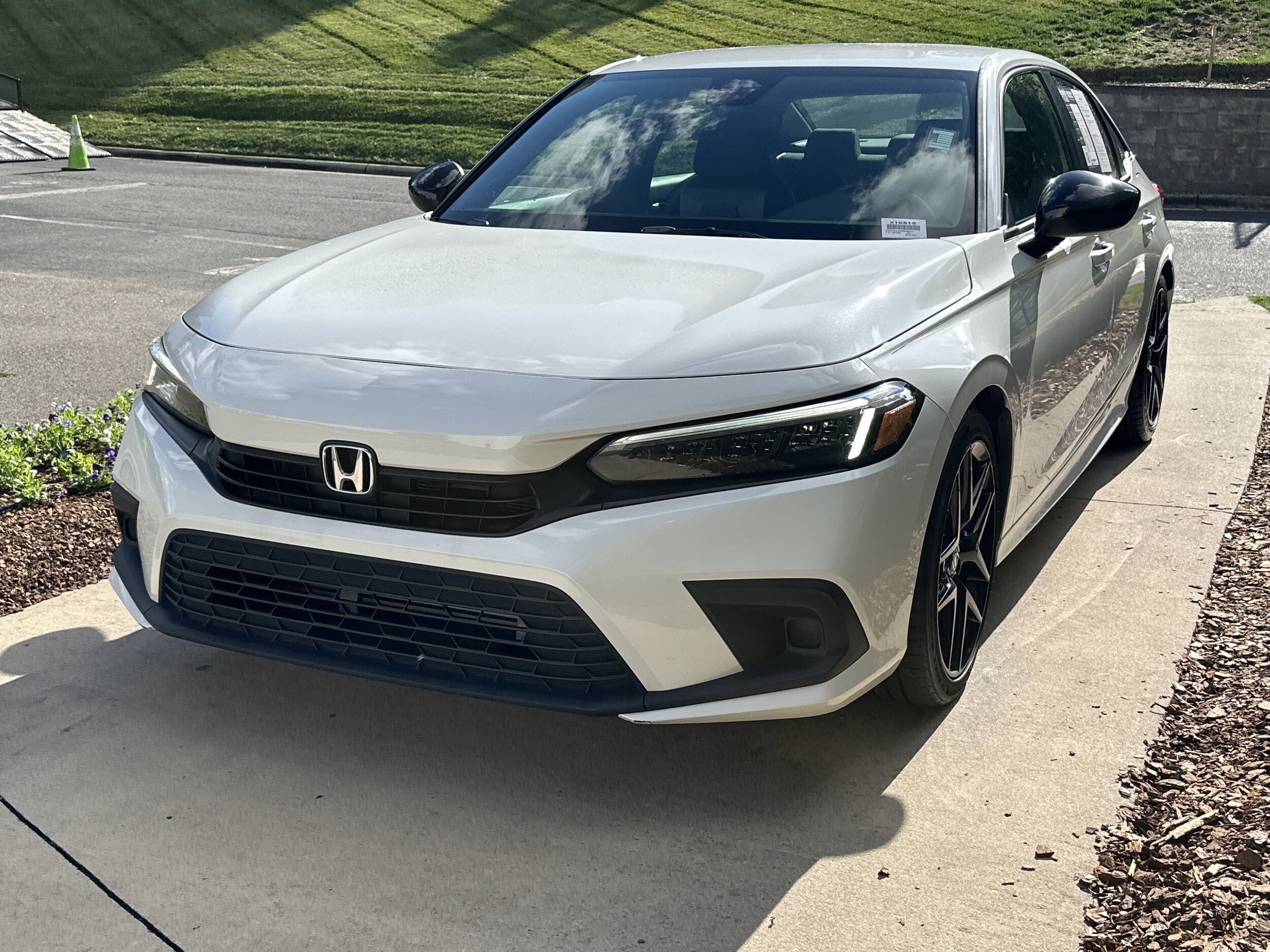 2024 Honda Civic Sport photo 3