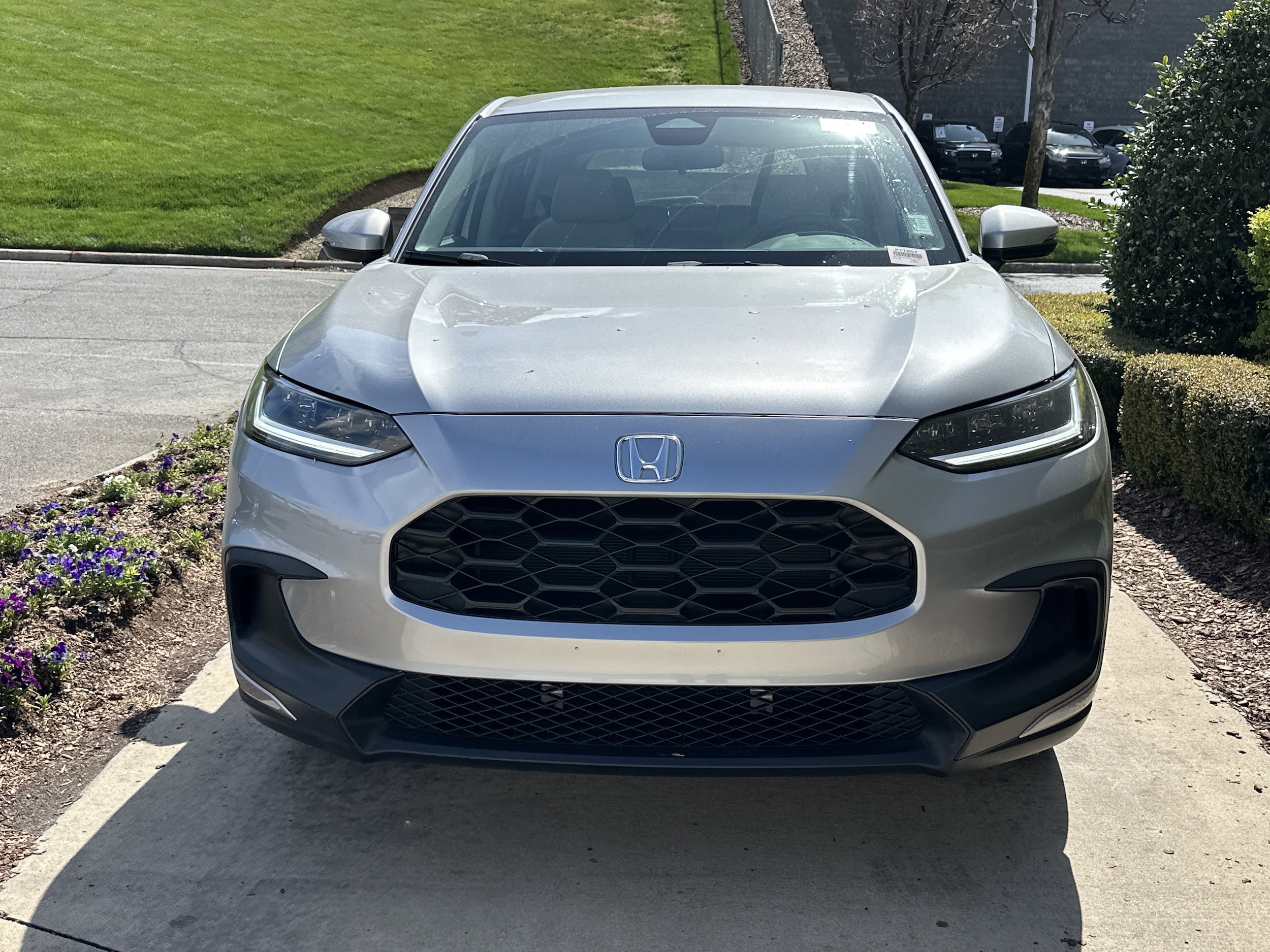 2024 Honda HR-V LX photo 2