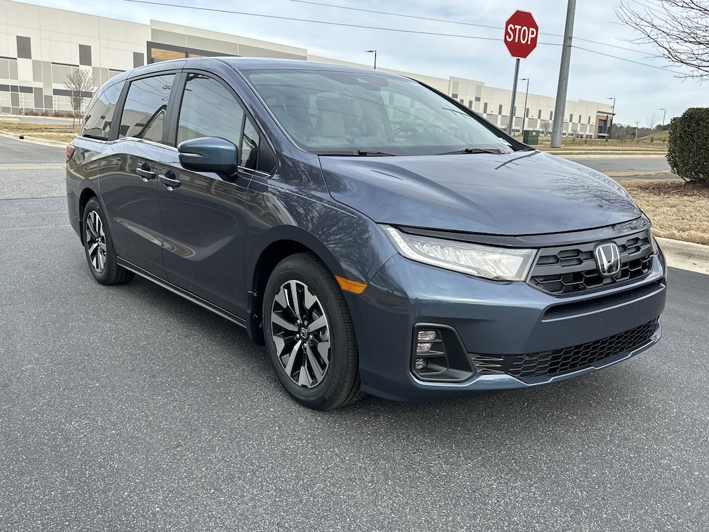 New 2026 Honda Odyssey EX-L Minivan