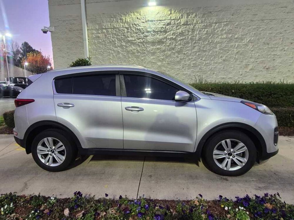 Used 2019 Kia Sportage LX SUV