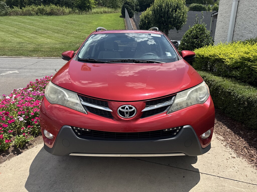 Used 2014 Toyota RAV4 XLE SUV