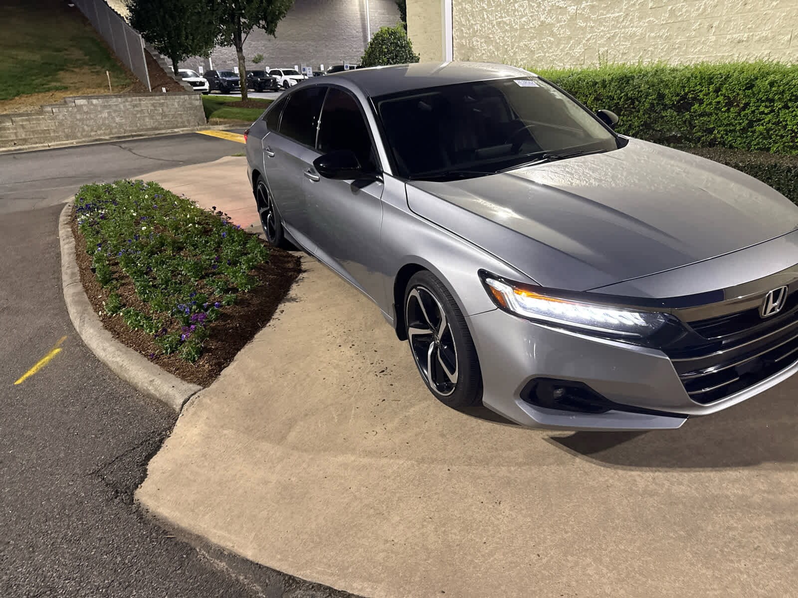 2021 Honda Accord Sport SE photo 2