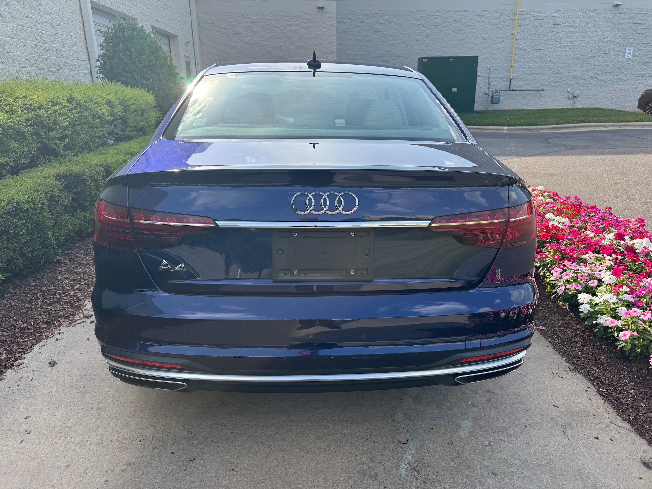 Audi A4 Sedan Premium