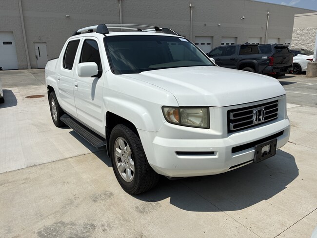2006 Honda Ridgeline RTL with MOONROOF Pickup
