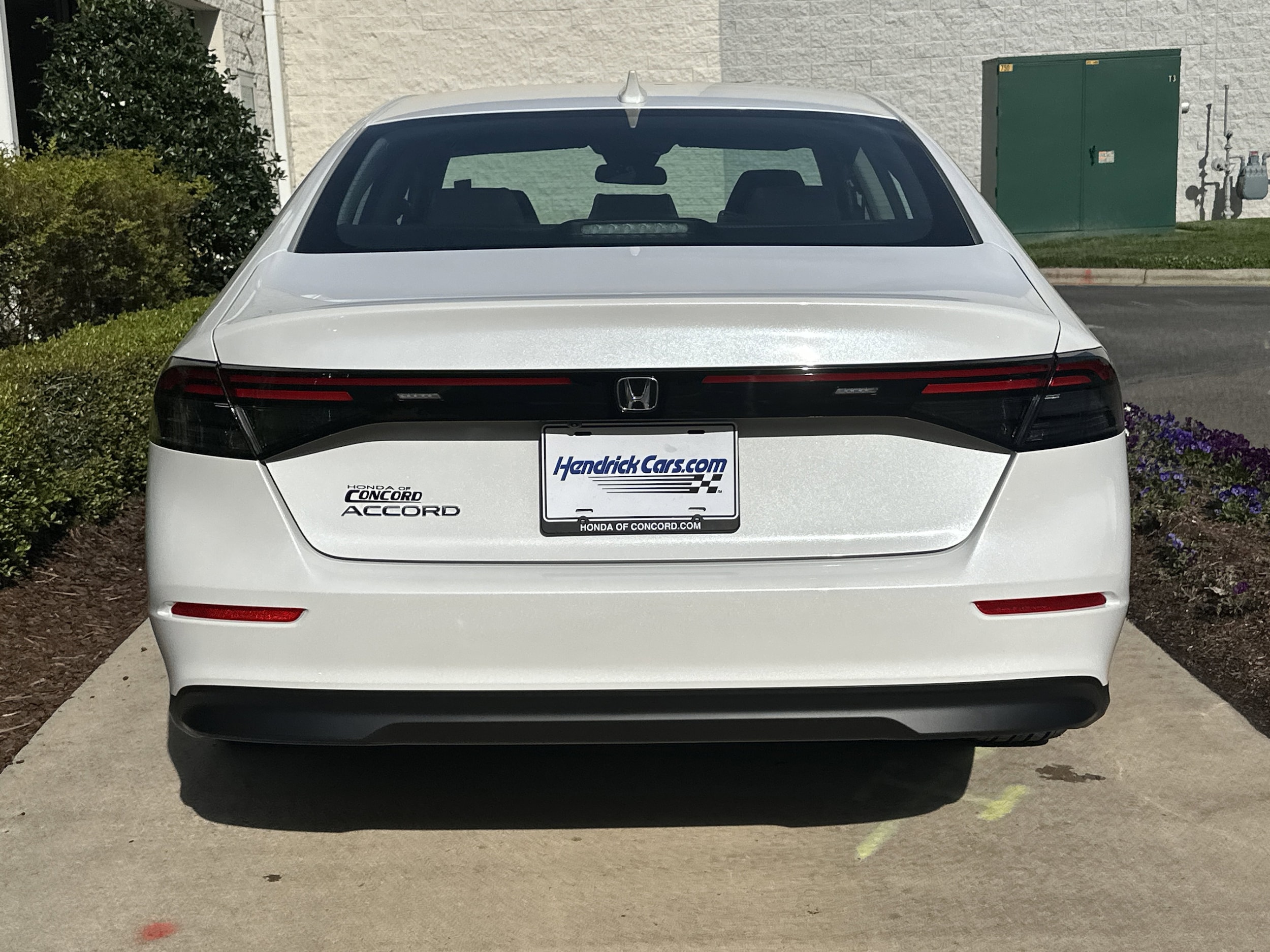 2025 Honda Accord LX photo 6