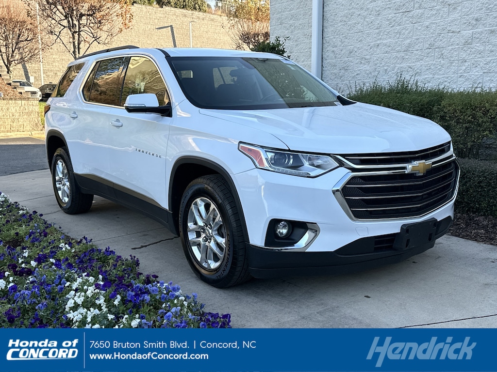 Used 2019 Chevrolet Traverse LT Cloth SUV