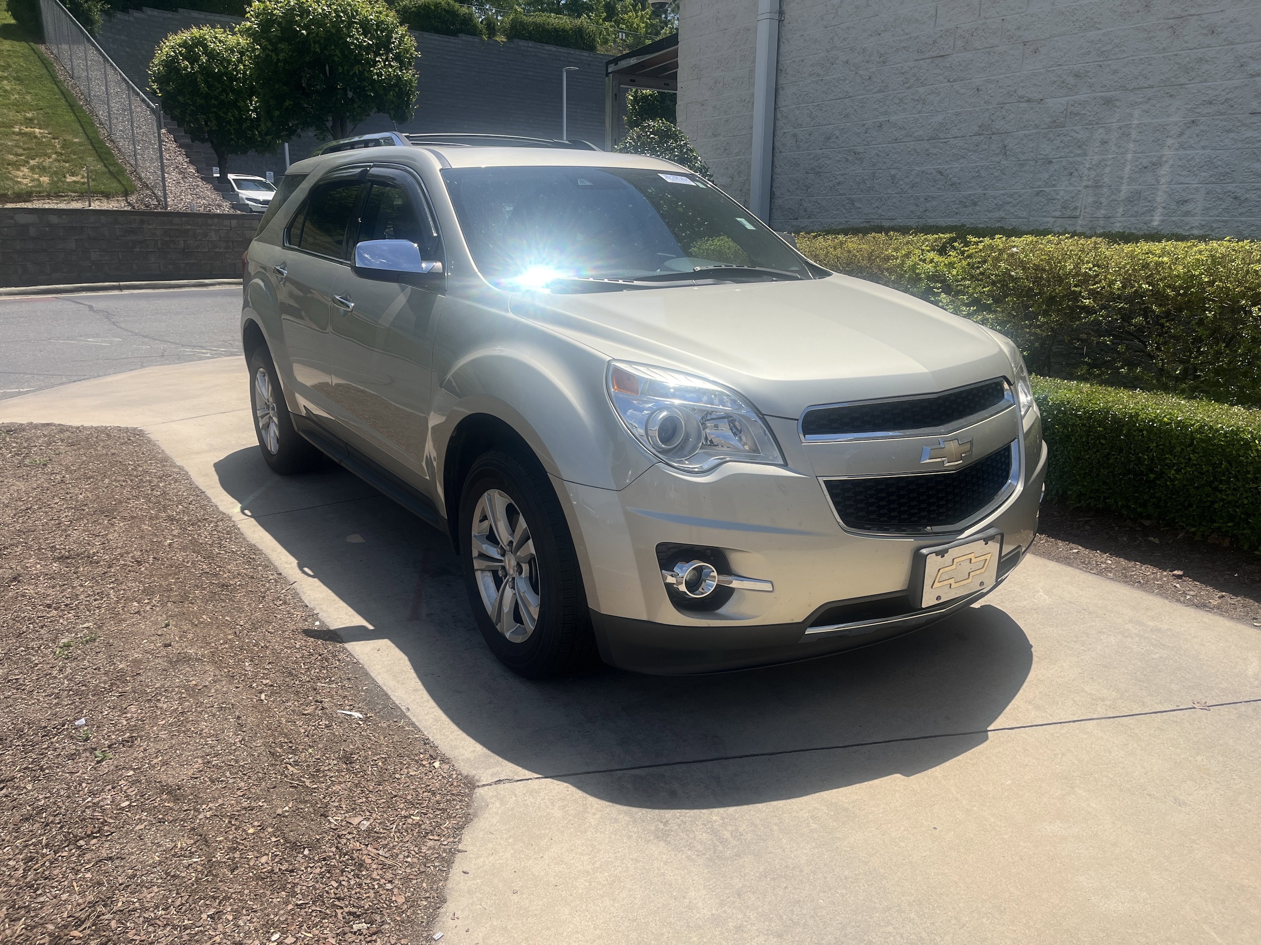 2013 Chevrolet Equinox LTZ photo 2