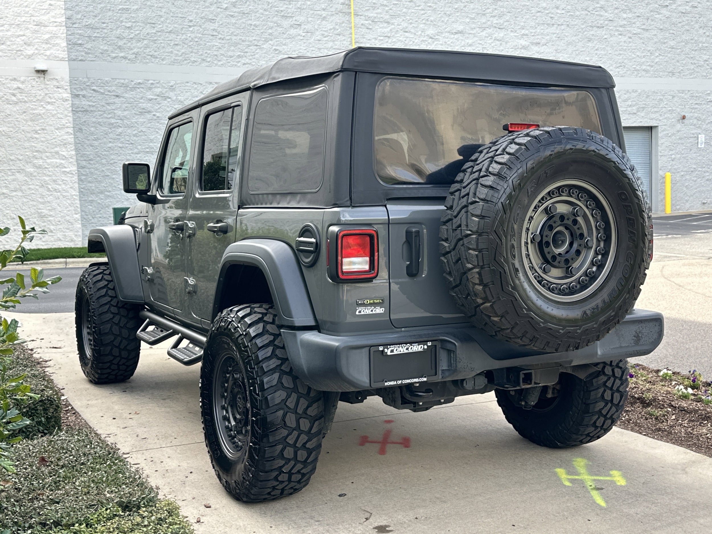 2021 Jeep Wrangler Unlimited Willys photo 5