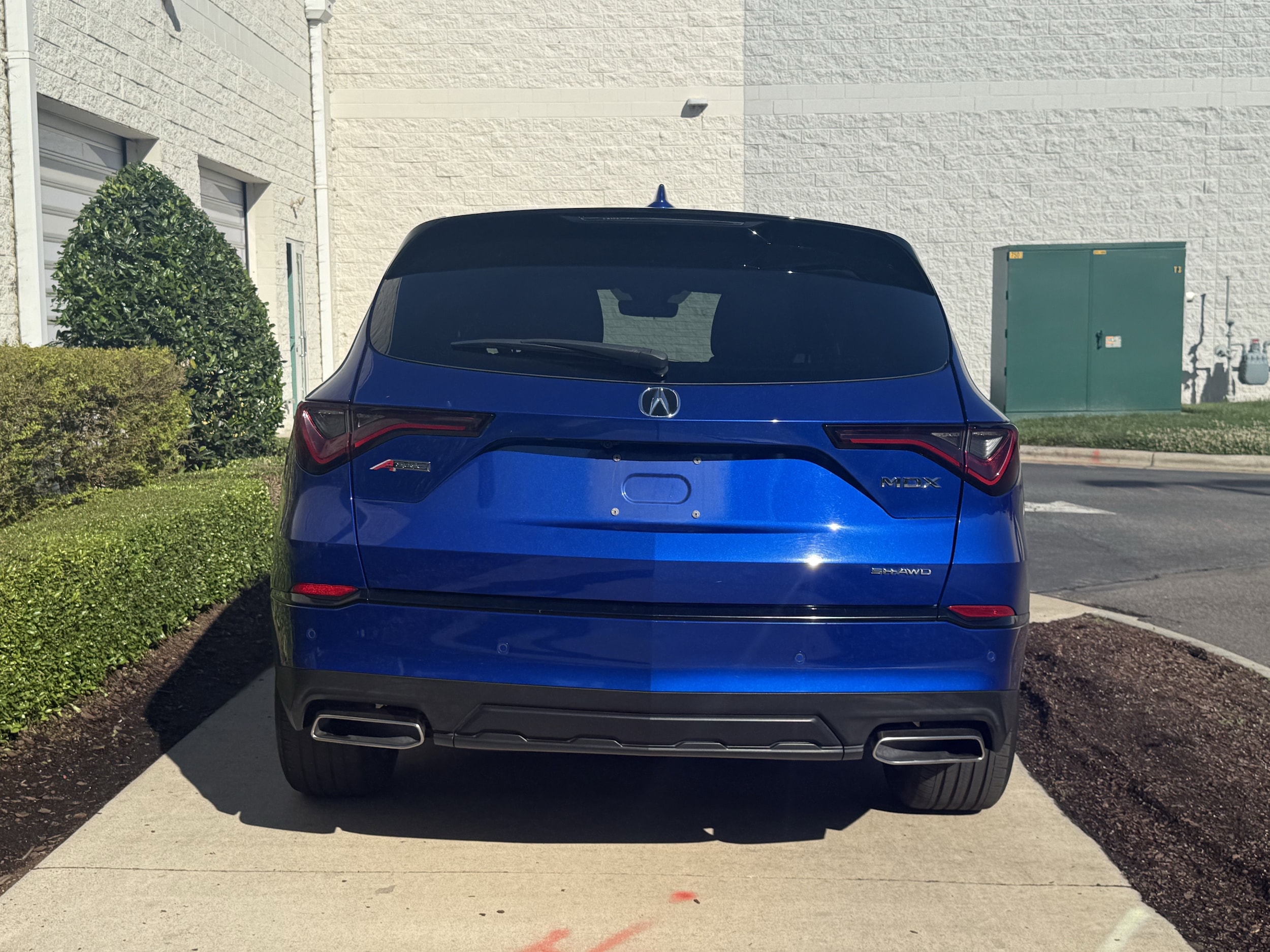 2022 Acura MDX w/A-Spec Package photo 6