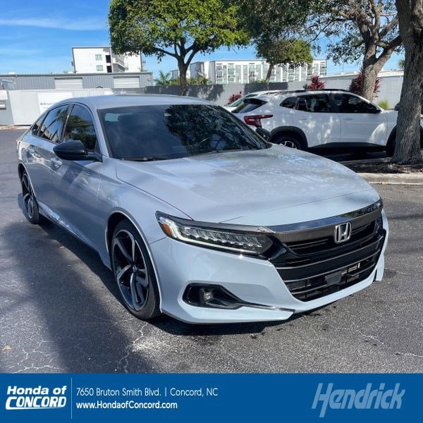2021 Honda Accord Sport's photo