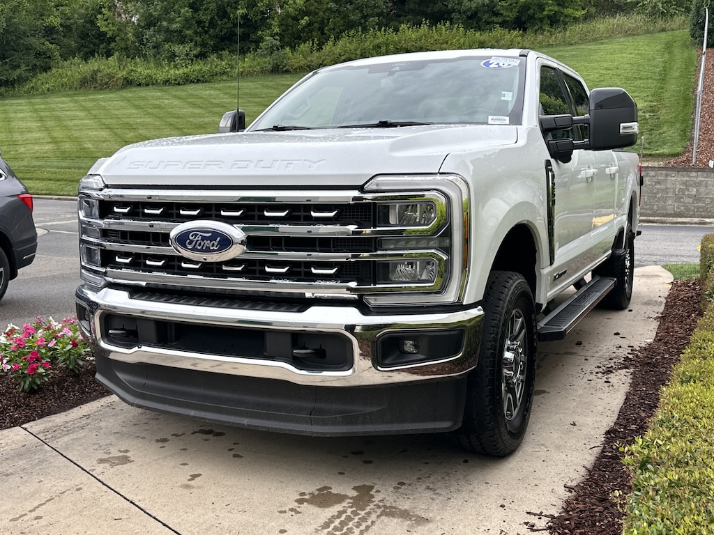 Used 2026 Ford Super Duty F-250 SRW LARIAT Pickup