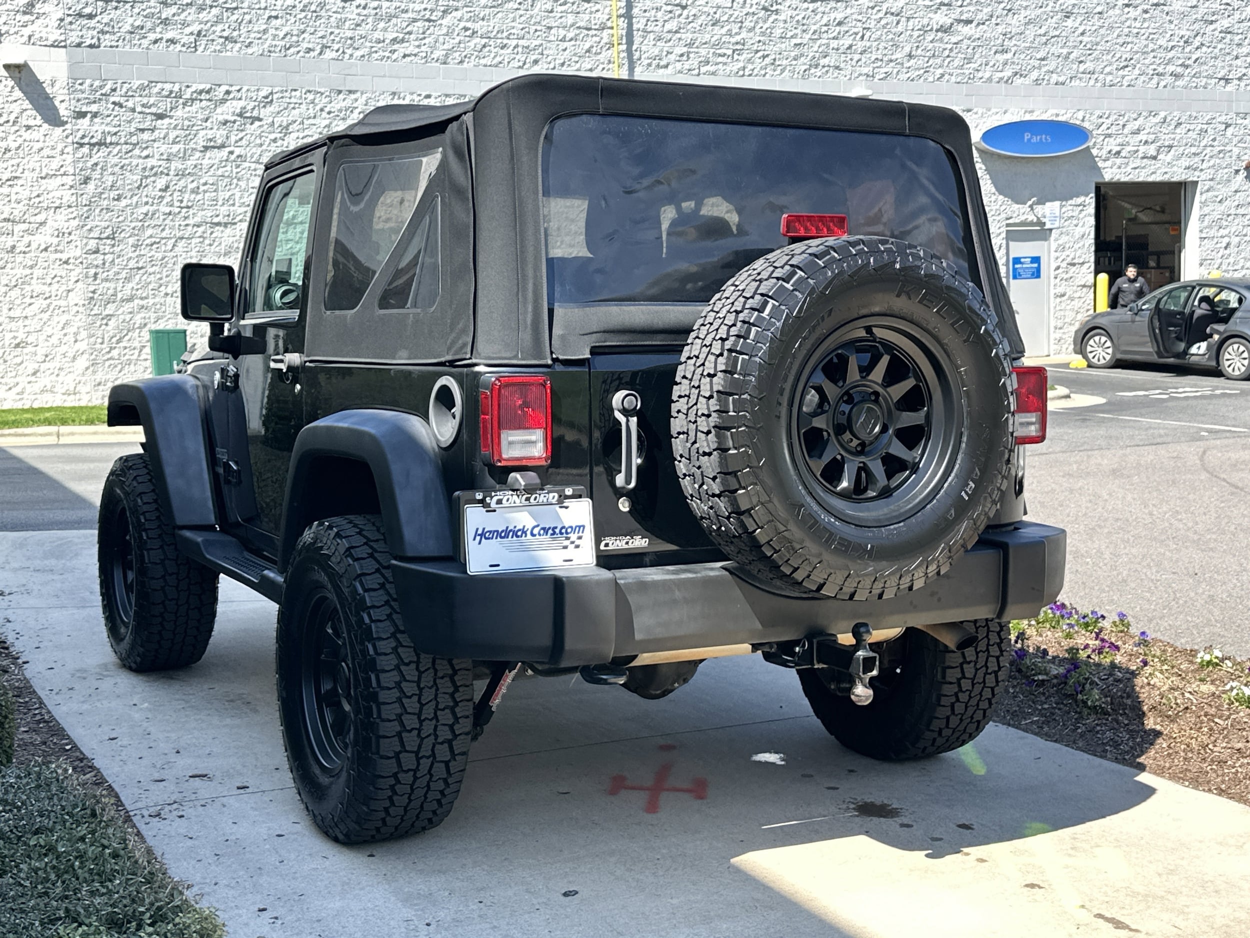 2017 Jeep Wrangler Sport photo 5