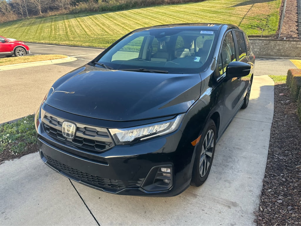 Certified 2025 Honda Odyssey EX-L Minivan