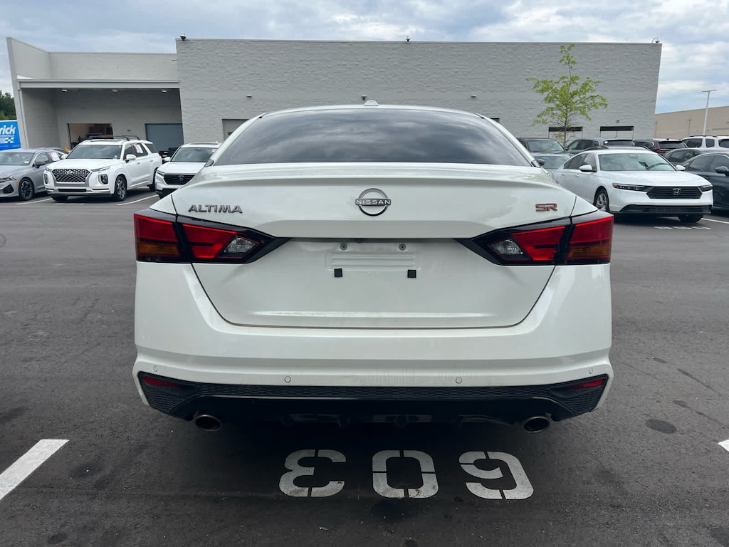 Used 2024 Nissan Altima 2.5 SR Sedan