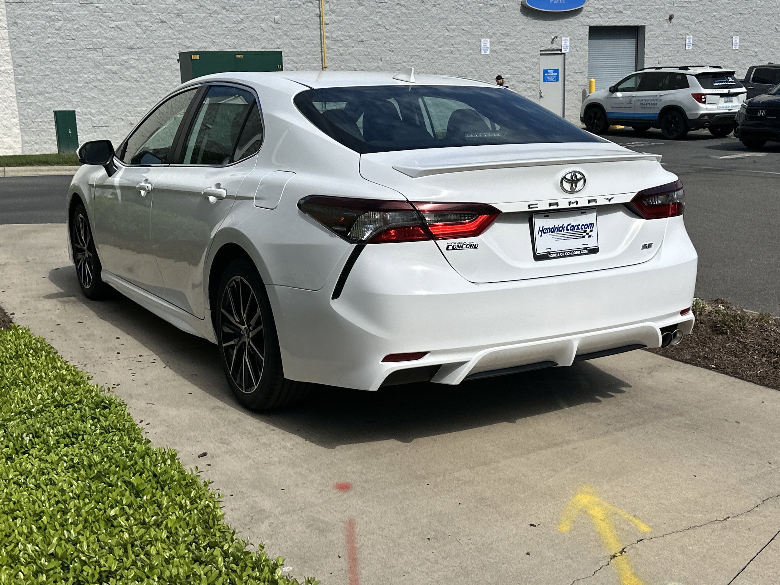2024 Toyota Camry SE photo 5