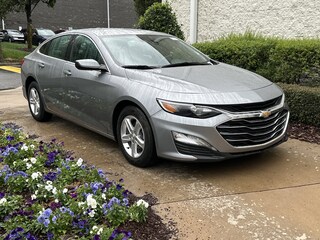 2024 Chevrolet Malibu LT Sedan