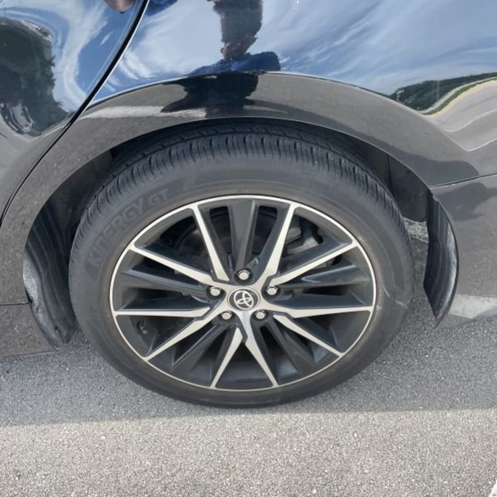 Used 2023 Toyota Camry SE Sedan