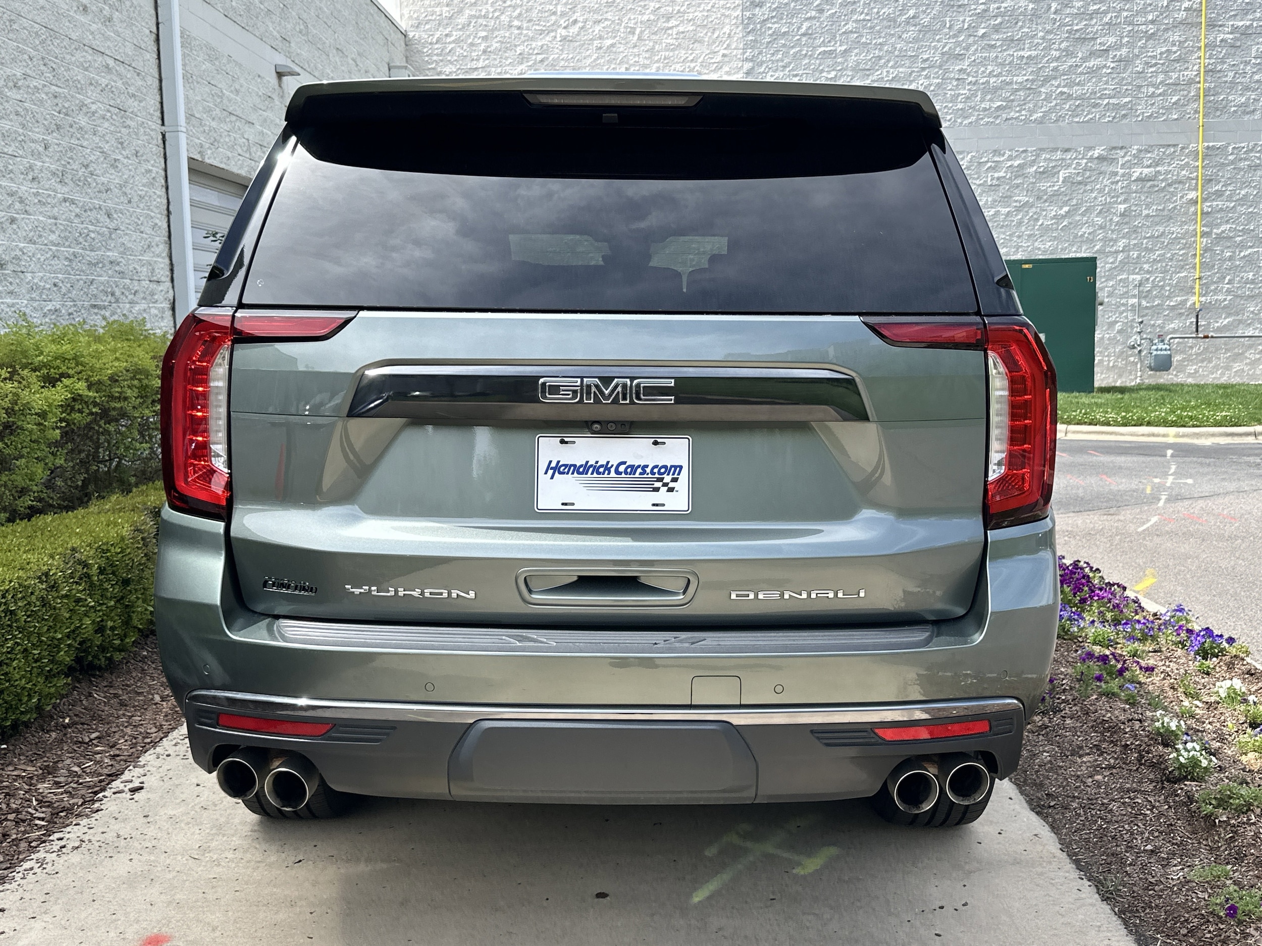 2024 GMC Yukon Denali Ultimate photo 5