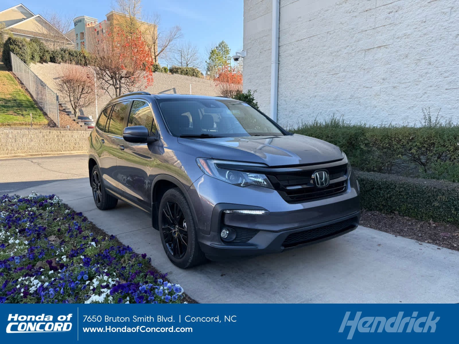 2022 Honda Pilot SE's photo