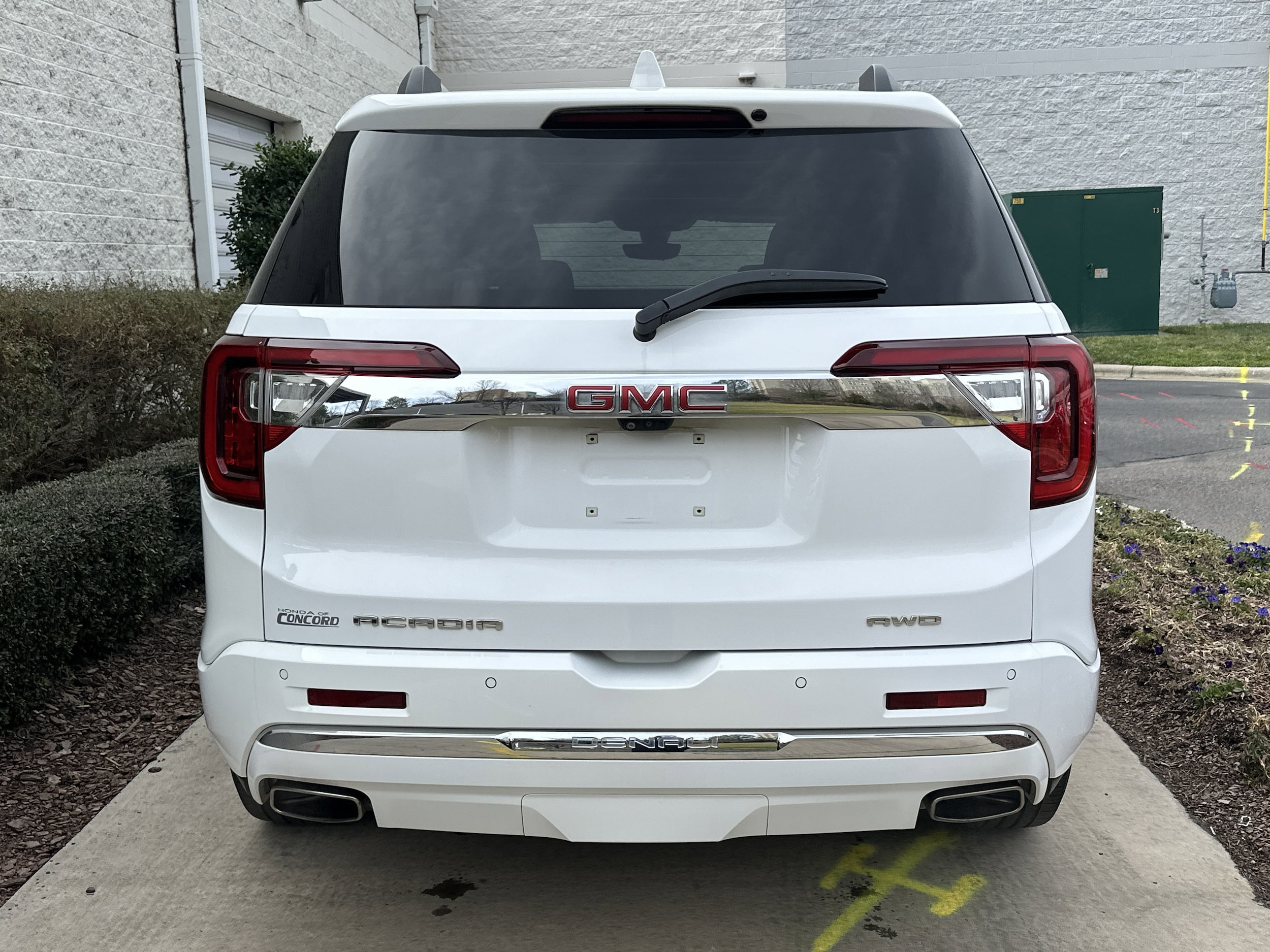 2023 GMC Acadia Denali photo 6