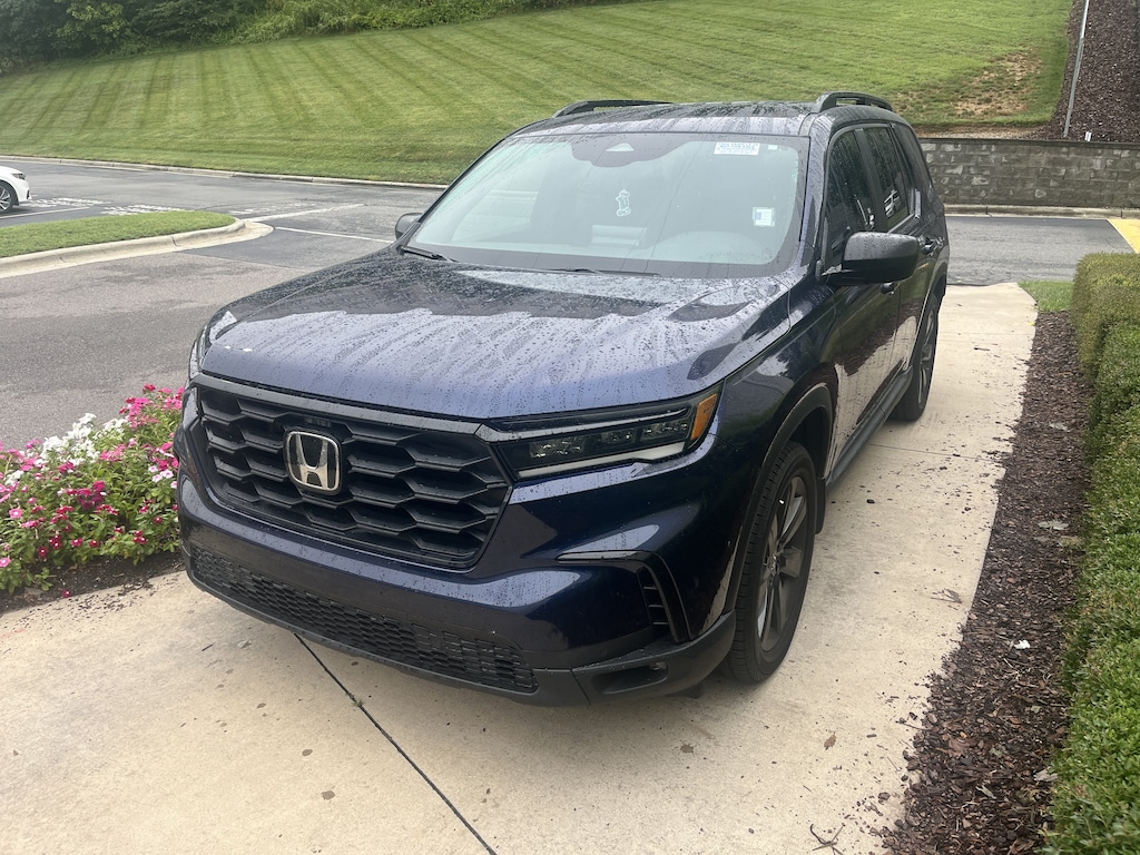Certified 2025 Honda Pilot Sport SUV