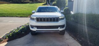 2022 Jeep Wagoneer Series III SUV