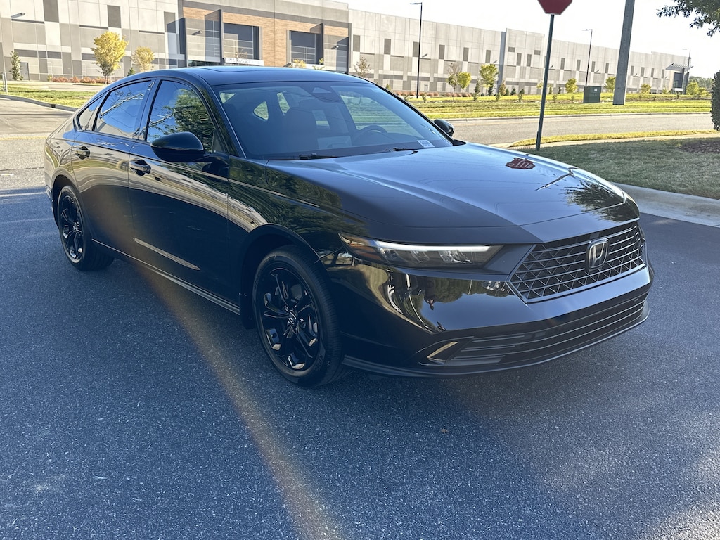 New 2025 Honda Accord SE CVT Sedan