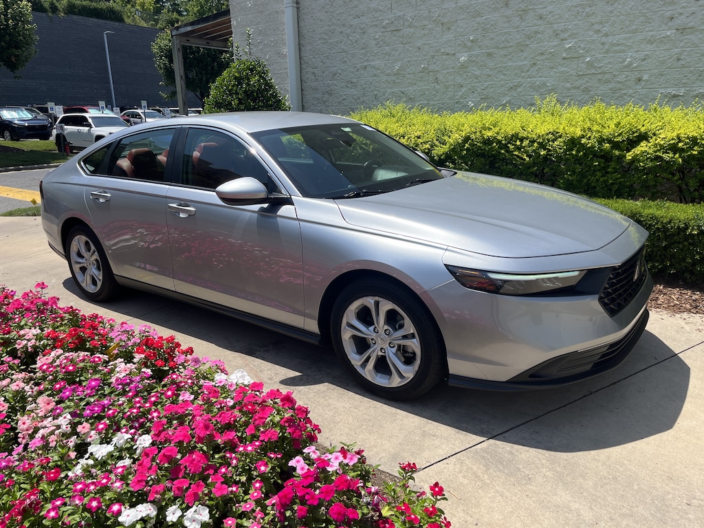 Certified 2025 Honda Accord LX Sedan