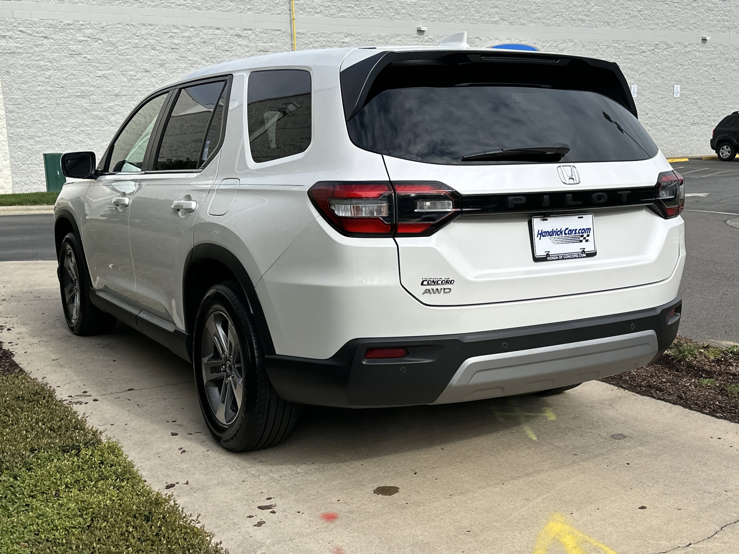 2025 Honda Pilot EX-L photo 5