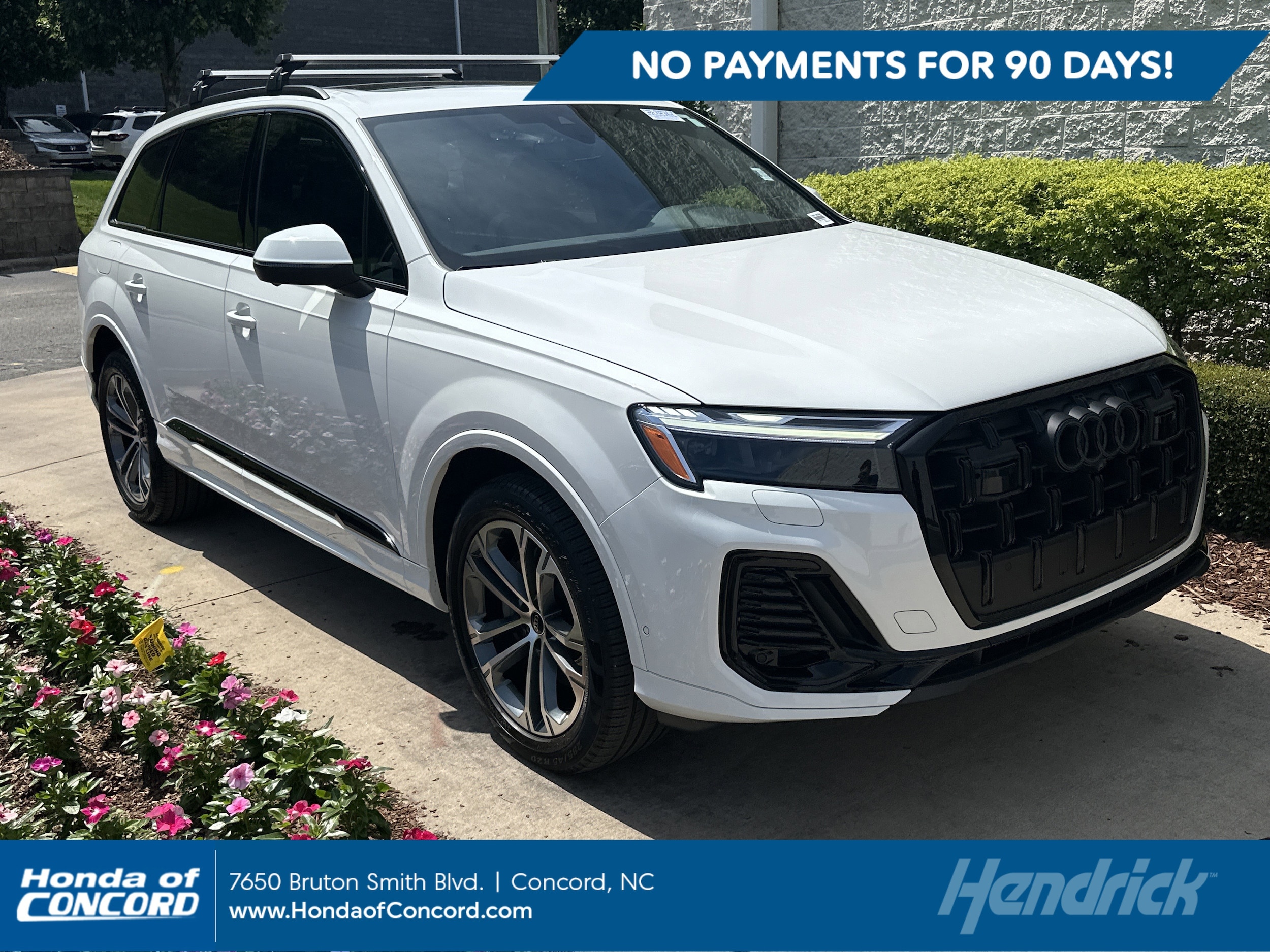 2025 Audi Q7 45 Premium Plus quattro Tiptronic's photo