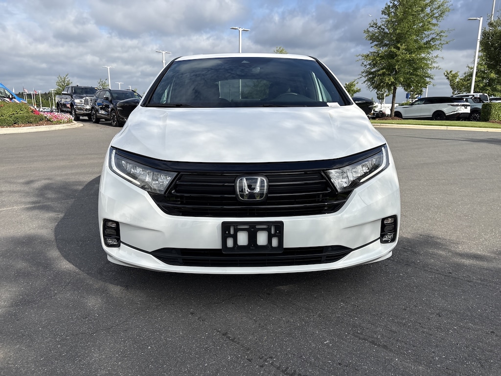 Certified 2024 Honda Odyssey Sport Minivan