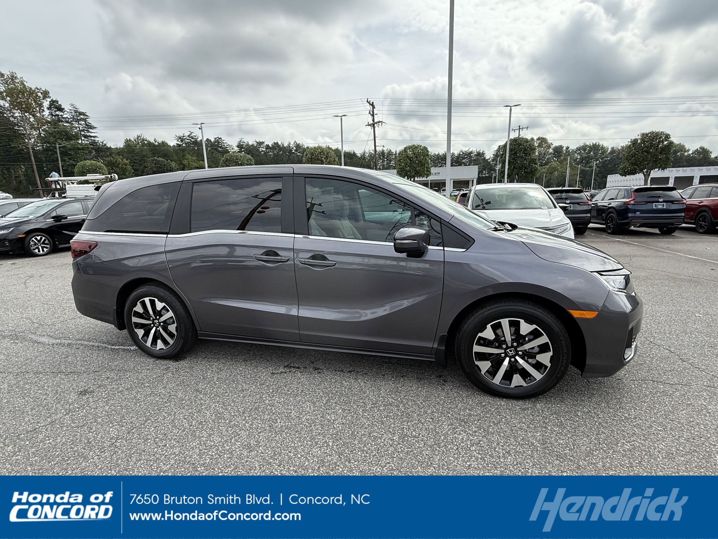 2026 Honda Odyssey EX-L's photo