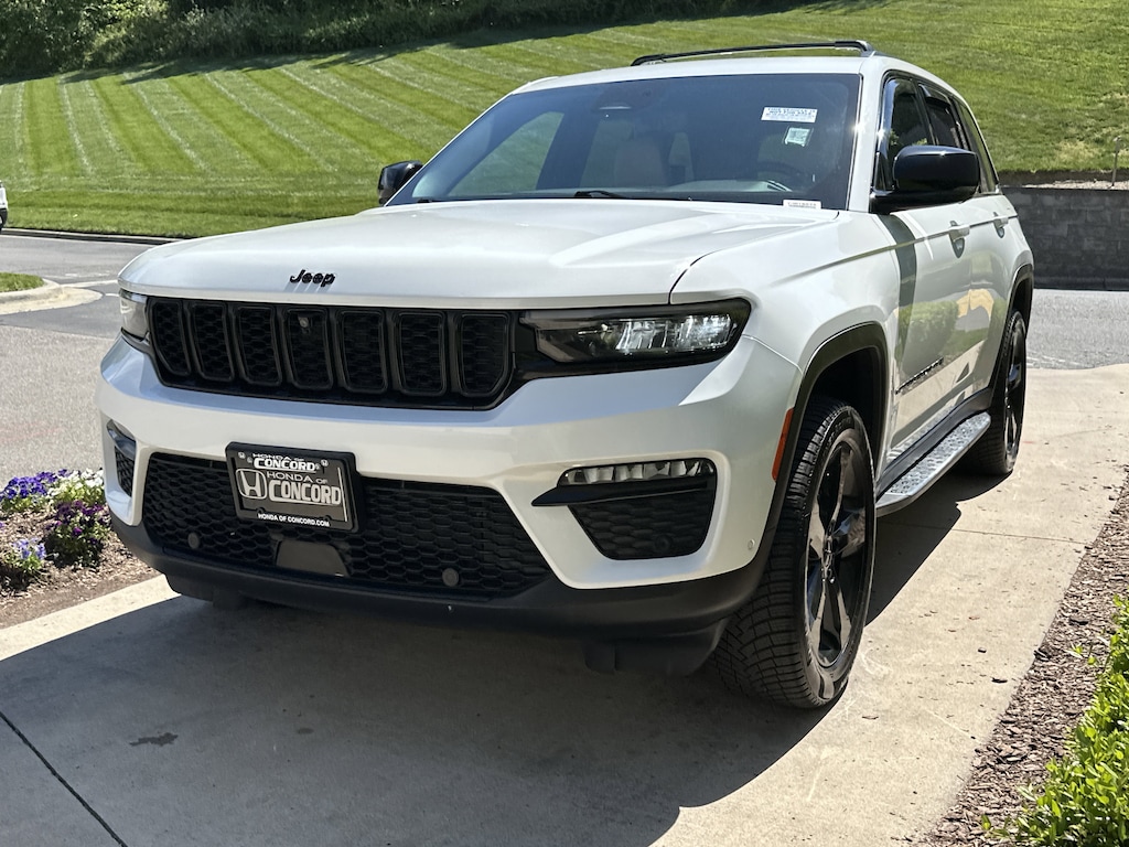 Used 2023 Jeep Grand Cherokee Limited SUV