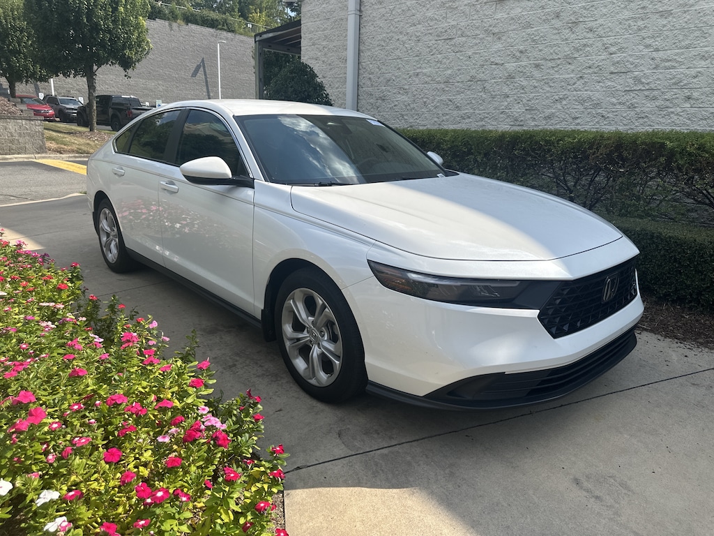 Certified 2025 Honda Accord LX Sedan