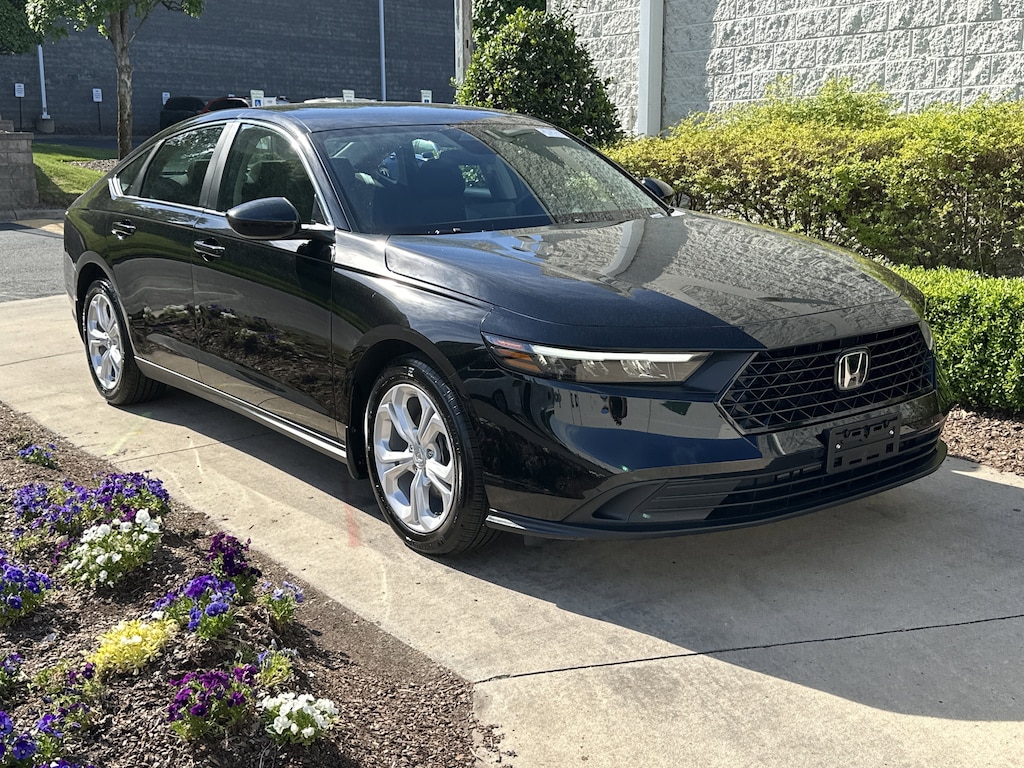 Certified 2025 Honda Accord LX Sedan